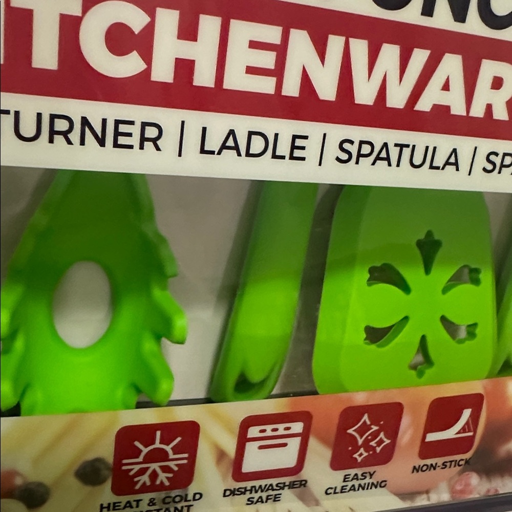 Chef Smart Green Silicone Kitchenware Set. New with tags still - Picture 4 of 4